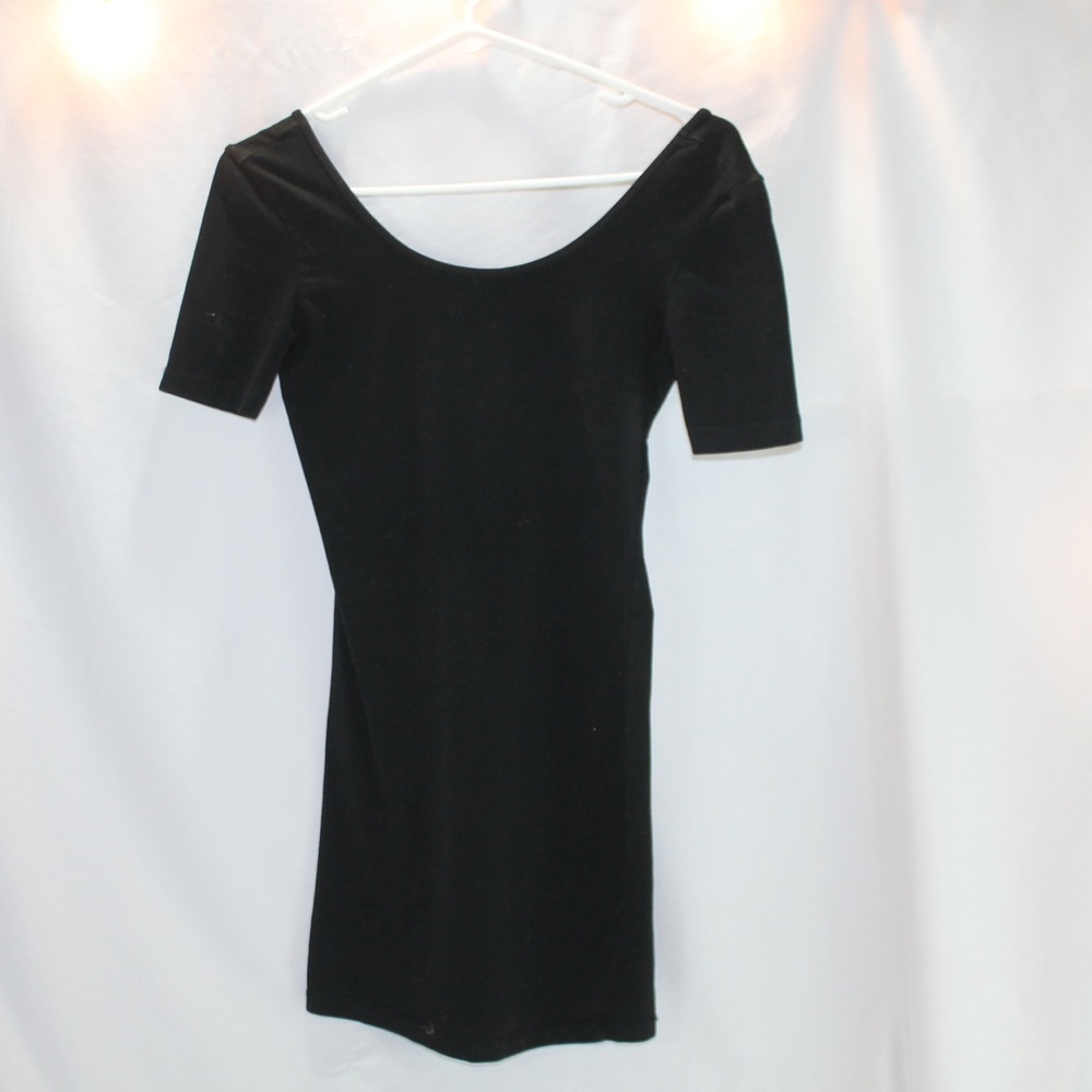 Slimming black dress 🖤
